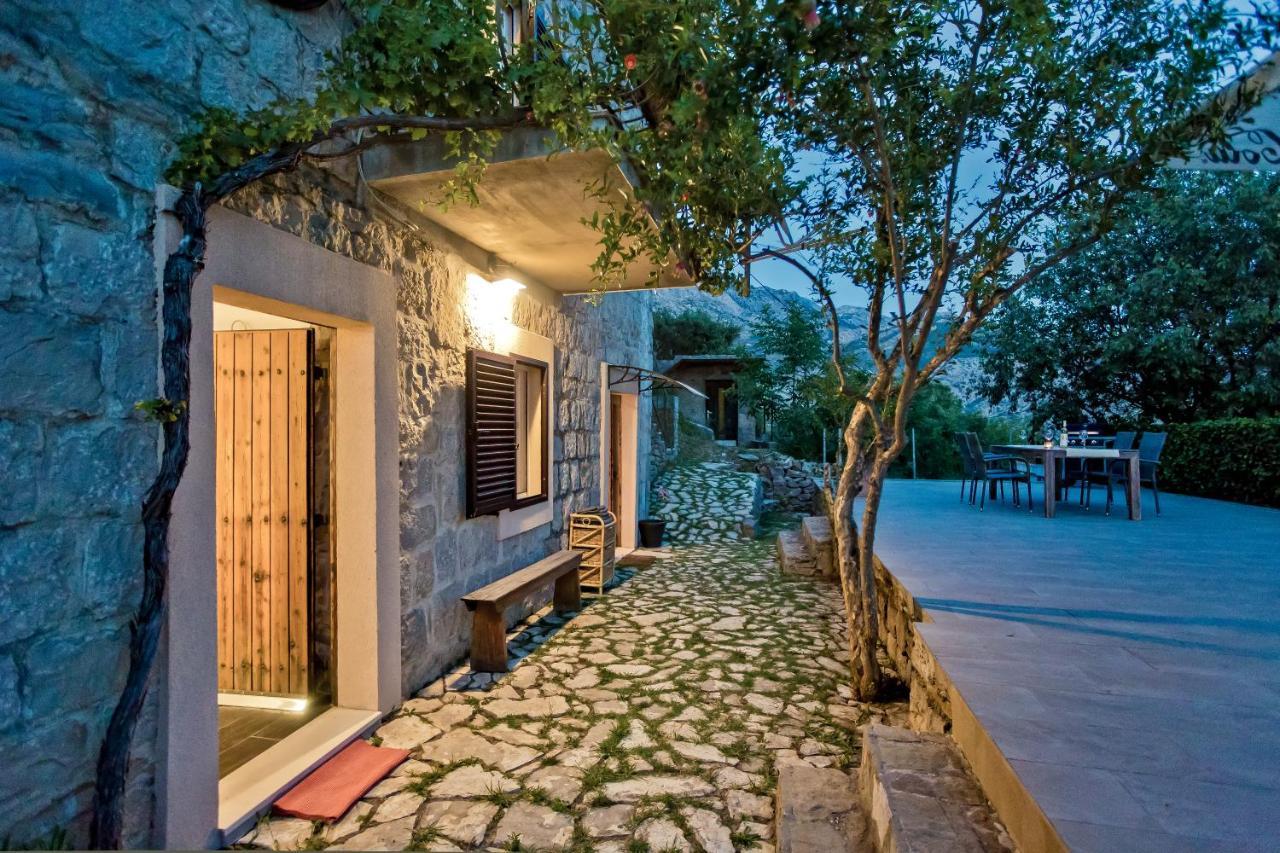 Villa Don Dan Zrnovnica Luaran gambar