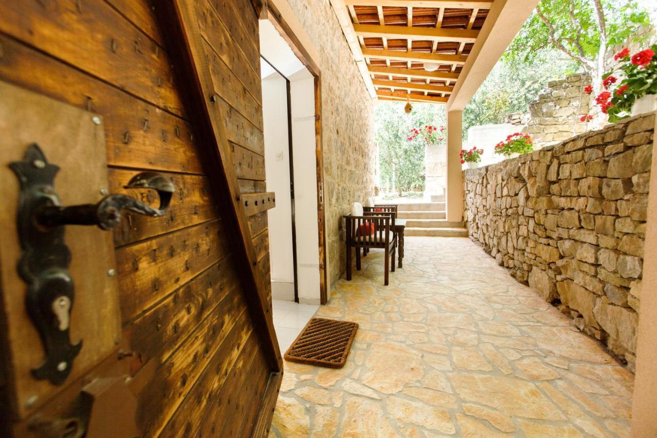 Villa Don Dan Zrnovnica Luaran gambar